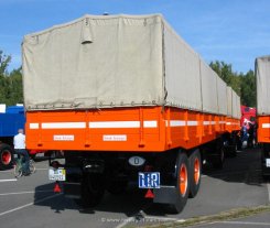 B&uuml;ssing 8000S Pritsche 1952