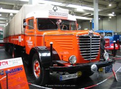 B&uuml;ssing 8000S Pritsche 1952