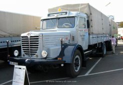 B&uuml;ssing 8000S Pritsche 1953