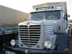 B&uuml;ssing 8000S Pritsche 1953