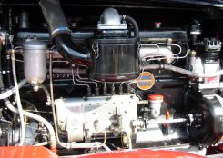 B&uuml;ssing 6000S Pritsche mit Fernfahrerfahrerhaus 1954