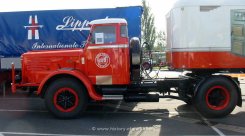 B&uuml;ssing 8000S Sattelzugmaschine 1954