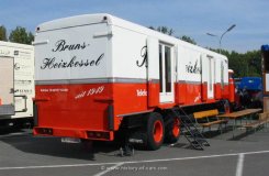 B&uuml;ssing 8000S Sattelzugmaschine 1954