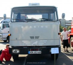 B&uuml;ssing BS15 L Rungen Aufbau und Hiab Ladekran 1970