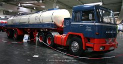 MANB&uuml;ssing BS22 S Sattelzugmaschine mit Tankauflieger 1970