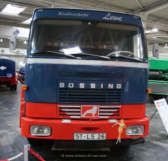 MANB&uuml;ssing BS22 S Sattelzugmaschine mit Tankauflieger 1970