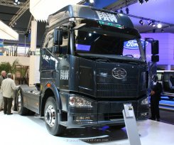 FAW Jie Fang J6P Sattelzugmaschine (CA4260P66K22T1AZ) 2008
