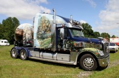 Freightliner Coronado 6x4 Sattelzugmaschine Airbrush "Bluebird" 2001-ca. 2010