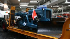 Hanomag ST100 Zugmaschine mit Tieflader und Hanomag K55 Raupe 1947