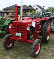 IHC McCormick D324 1956-1962