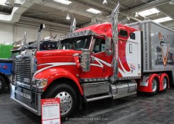 International Trucks Navistar 9900i Eagle Sattelzugmaschine 2005