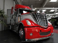 International Trucks Navistar Lonestar Sattelzugmaschine 2010