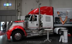 International Trucks Navistar Lonestar Sattelzugmaschine 2010