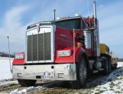 Kenworth W900L Aerocab 1990-2013