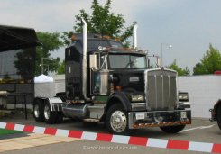 Kenworth W900B Sleeper 1981-2013
