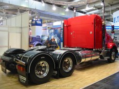 Kenworth T800 Sleeper Sattelzugmaschine 2004