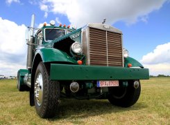 Mack LT 2D 2W 6x4 Sattelzugmaschine 1950