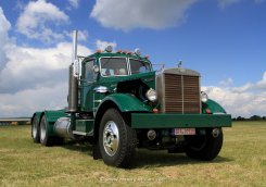 Mack LT 2D 2W 6x4 Sattelzugmaschine 1950