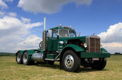 Mack LT 2D 2W 6x4 Sattelzugmaschine 1950