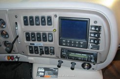 Mack Vision CX Sattelzugmaschine 2000-2005