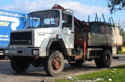 Magirus-Deutz 160-17 Pritsche mit Ladekran 1982-1984