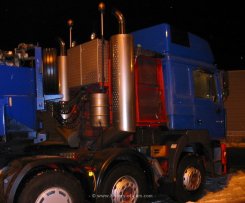 MAN F2000Evo FE600A 8x4/4 Schwerlast-Sattelzugmaschine 2000-2002