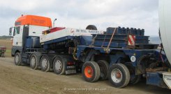 MAN TGA 26.530 (jetzt: 41.530) XXL 8x4/4 Schwerlast-SZM Universal Paderborn 2003