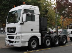 MAN TGX 35.540 BLS XXL 8x4/4 Schwerlast-Sattelzugmaschine 2012