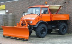 Mercedes-Benz Unimog 403/406 Schneepflug 1963-1990