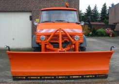 Mercedes-Benz Unimog 403/406 Schneepflug 1963-1990
