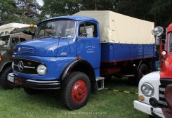 Mercedes-Benz LA1113 Pritsche, kurzer Radstand 1965