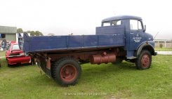 Mercedes-Benz LAK710 Kipper 1965