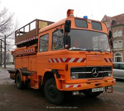 Mercedes-Benz LP kubische Kabine, mittelschwer Oberleitungwartungswagen der &Uuml;stra in Hannover 1972