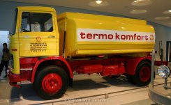 Mercedes-Benz LP1513 Tankwagen 1974