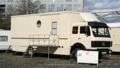 Mercedes-Benz NG80 Schausteller Wohnmobil ?