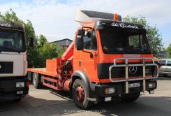 Mercedes-Benz MK 1733 Flachbett mit Ladekran 1989-1994 (?)