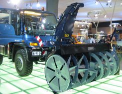 Mercedes-Benz Unimog 405 U500 Schneefr&auml;se 2004
