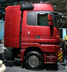 Mercedes-Benz Actros MP3 4165 Megaspace 8x4/4 Schwerlast-Sattelzugmaschine 2008