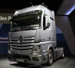 Mercedes-Benz Actros MP4 1851 GigaSpace Sattelzugmaschine 2012
