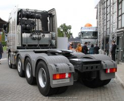 Mercedes-Benz Actros MP3 4160 Megaspace 8x4/4 Schwerlast-Sattelzugmaschine 2012