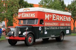 White M&ouml;belkoffer Erkens 1948